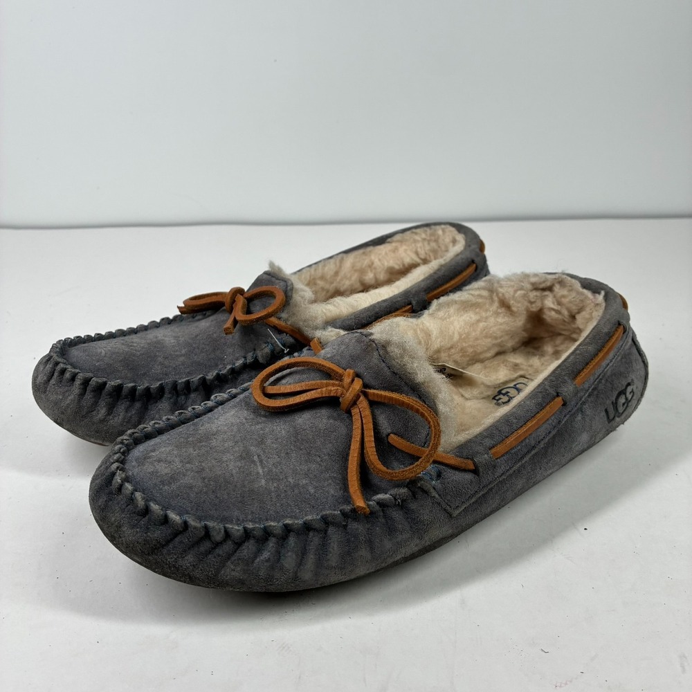 UGG Dakota Women's US 6 Pewter Gray Suede Wool Lined Moccasin Slippers 5612